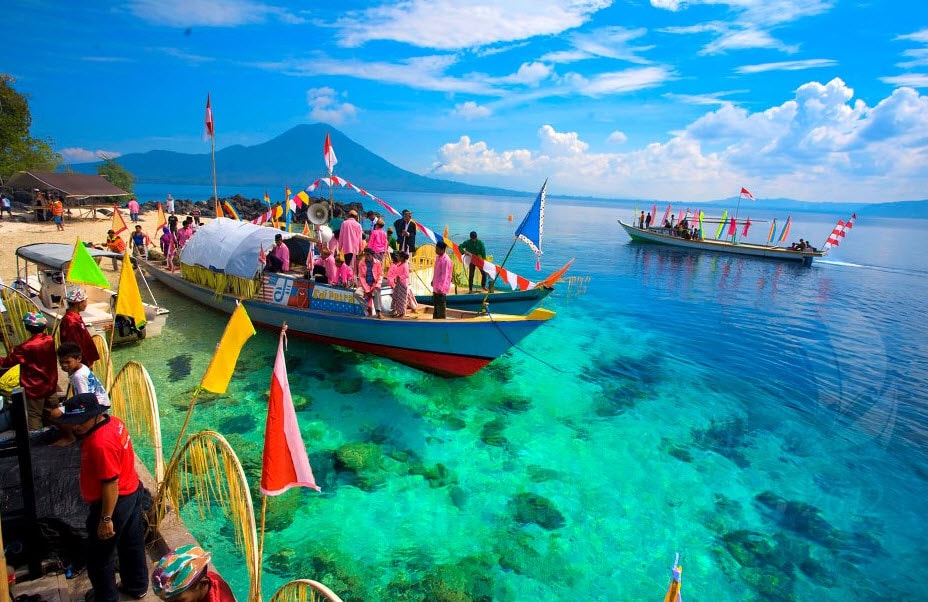 SURGA TROPIS DI TIMUR INDONESIA