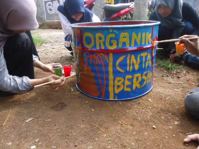 PAINTING DUSTBINS: IGAF LC IPB