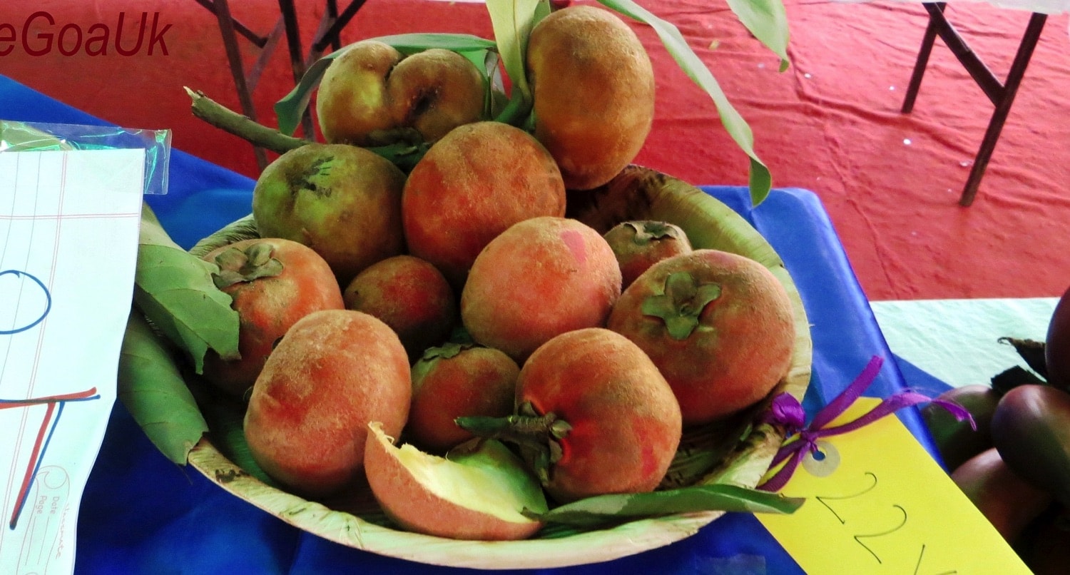 Sekilas Mirip, tetapi Buah Bisbul dan Kesemek Berbeda