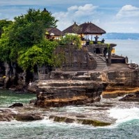 Wisata Pura Tanah Lot Bali