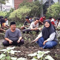 WOW !! PESANTREN SANG PENYELAMAT KEANEKARAGAMAN  HAYATI INDONESIA!
